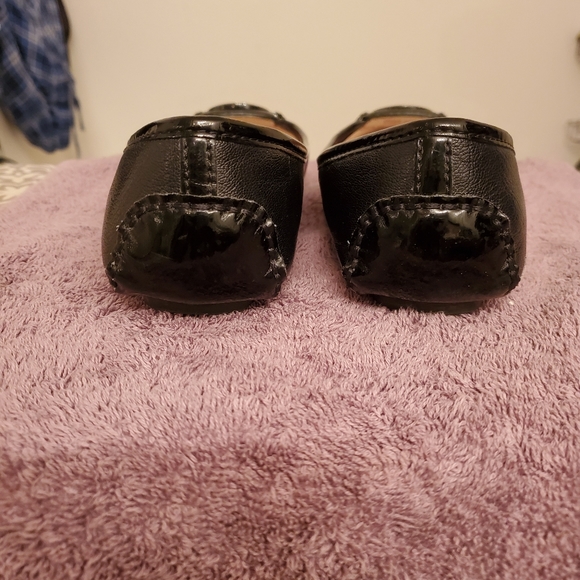 Shoes - Picture 2 of 3